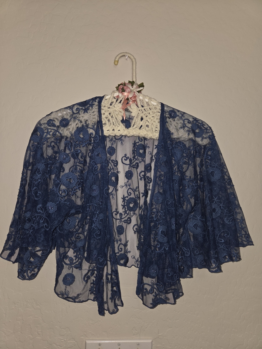 Forever 21 Embroidered Navy Blue Lace Wrap - Elegant Overlay Scarf